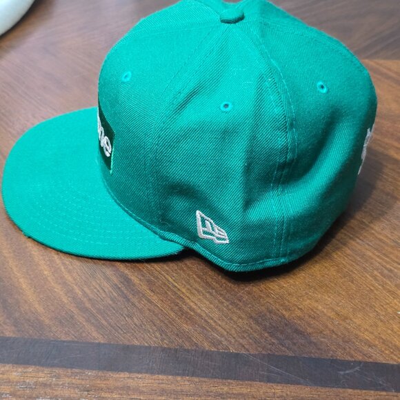 Supreme $1M Metallic Box Logo New Era Green - Picture 3 of 5